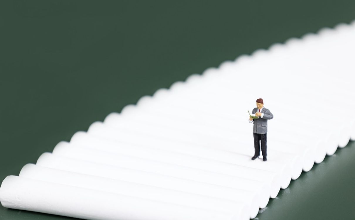 老师怎么把不听话的学生教育好呢？.jpg